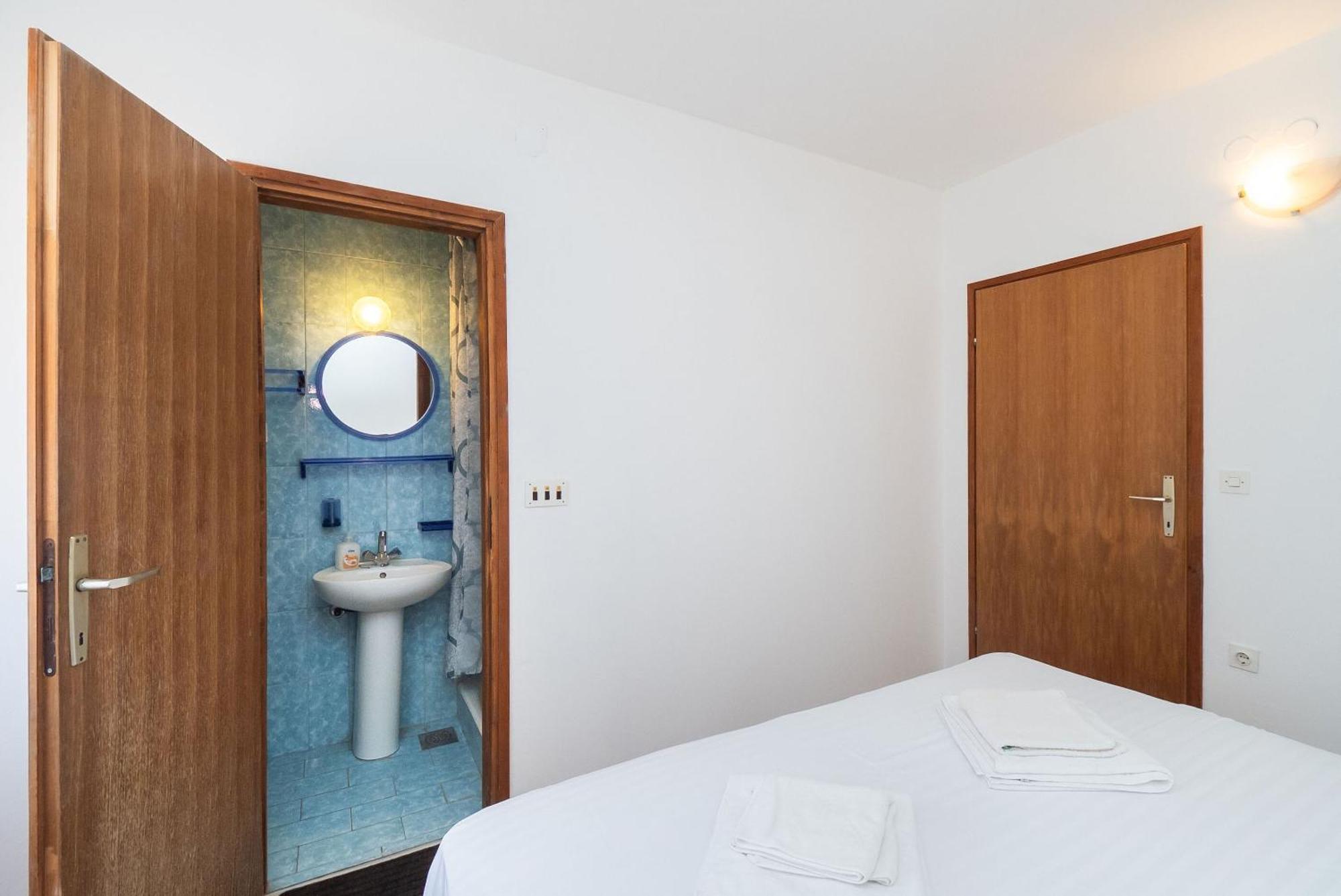Apartment Ljuba Primošten Екстериор снимка
