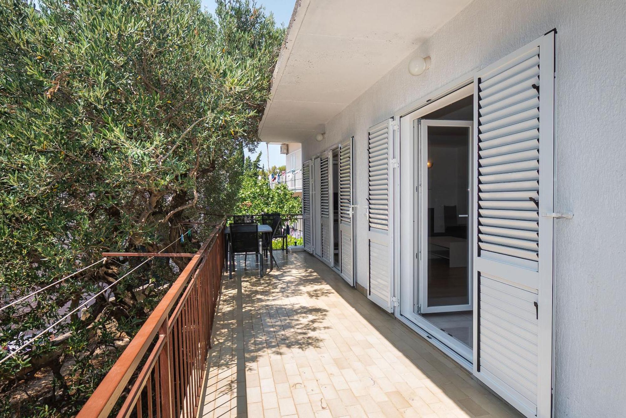 Apartment Ljuba Primošten Екстериор снимка